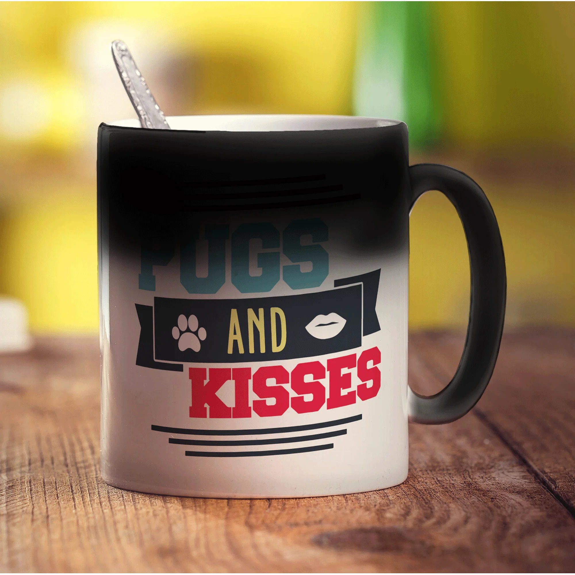 Pugs and Kisses Mug - Image 6
