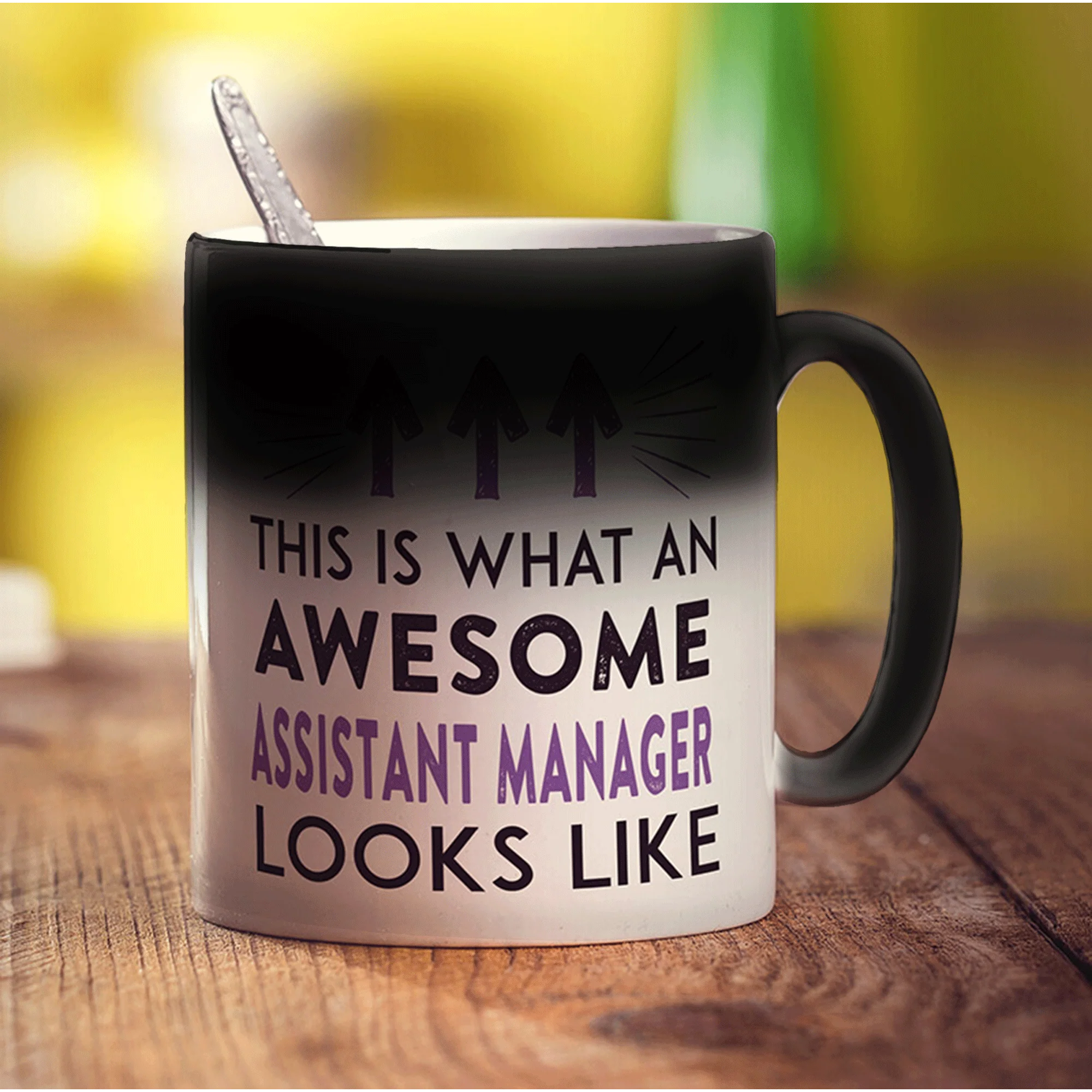 This Is What An Awesome Assistant Manager Looks Like Mug - Image 4
